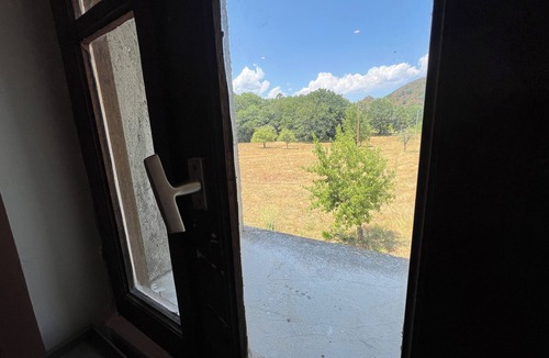 Riventosa Villa | Large Villa sleeps 14 in the Corsican maquis on the riverbank - 8mn from Corte