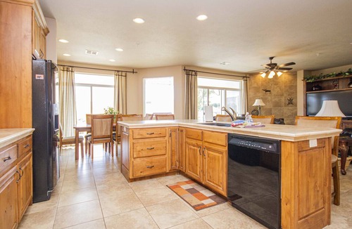 St. George Condo | Las Palmas All Inclusive Amenities Resort | Desert Views | Open Layout | 2003