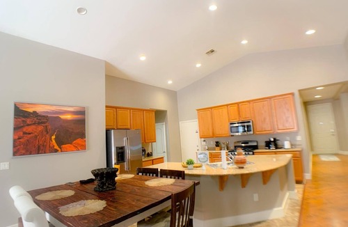 North Las Vegas House | LAS VEGAS Vacation home. close to the strip
