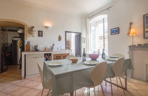 L'Ile-Rousse Apartment | Le Napoléon - Appt à moins d'un km de la plage
