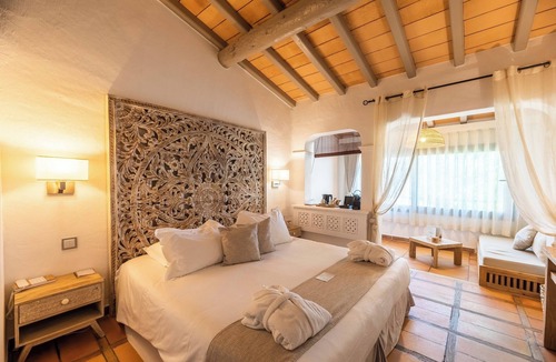 Porto-Vecchio Hotel | Le Roi Théodore
