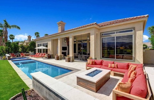 La Quinta Villa | Legends by AvantStay | Stunning Golf Villa Featuring Spa, Pool & Fire-Pit