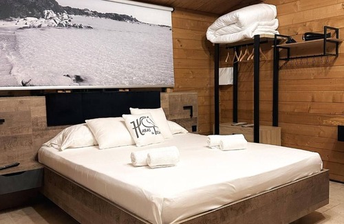 Occhiatana Bed & Breakfast | 'Les Chalets De Tesa' with Mountain View, Wi-Fi, and Air Conditioning