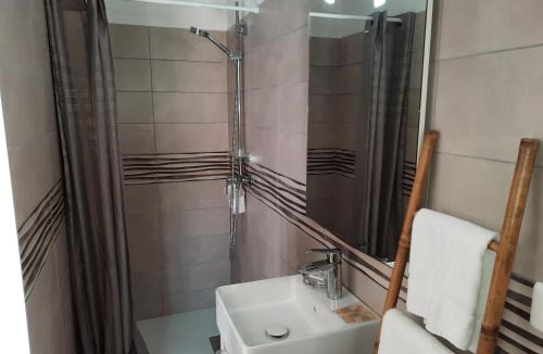 Santa Giulia House | Les Jardins De Santa Giulia - Charmante chambre dhte