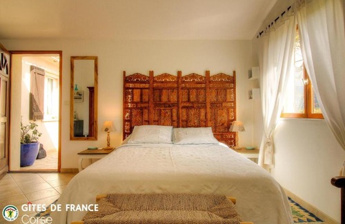 Sarrola-Carcopino Bed & Breakfast | Les mimosas