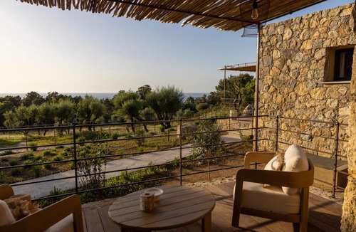 Corbara Hotel | Les Paillers de Bodri - Vue mer et piscine - Adults Only