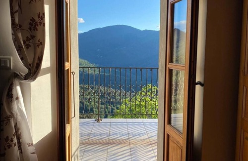 Monte House | Les Terrasses de Carognu | Village house