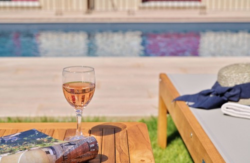 Oletta Villa | Les volets rouges - luxury villa with swimming pool - Oletta St FLorent - Pegonia