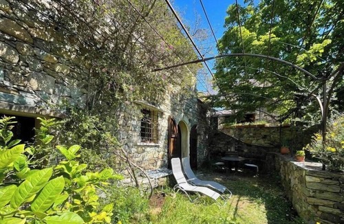 Patrimonio House | LEVENTE - PATRIMONIO