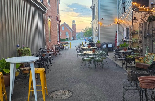 Lawrenceburg Apartment | Liberty Alley Hideaway 1