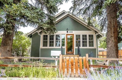 Capitol Hill Apartment | Light Filled Century Old Home Near CSU & Old Town