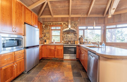 Little River House | Lighthouse - Close to world class beaches and massive ocean views