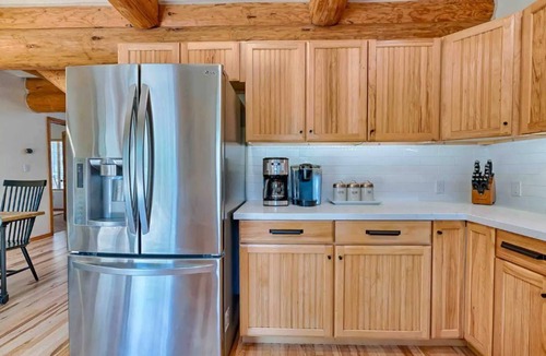 Flagstaff Cabin | Lincoln Log Cabin, Tranquility close to Downtown