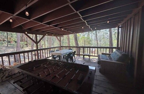 Big Creek Cabin | Little Cabin In The Woods/Camp Sierra/Big Creek