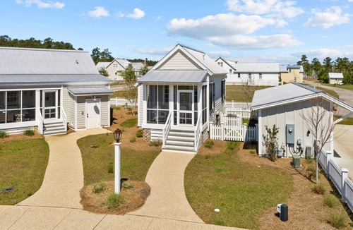 Oriental Cottage | Little Pearl - Pet Friendly Cottage in River Dunes