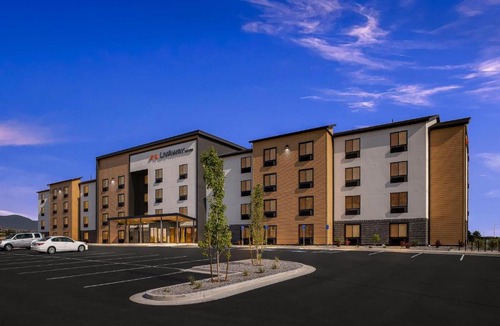 Surprise Hotel | LivAway Suites Phoenix-Surprise