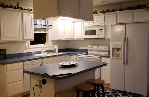 Teays Valley Condo | Located Mid Way between Charleston and Huntington WV, right off I-64.