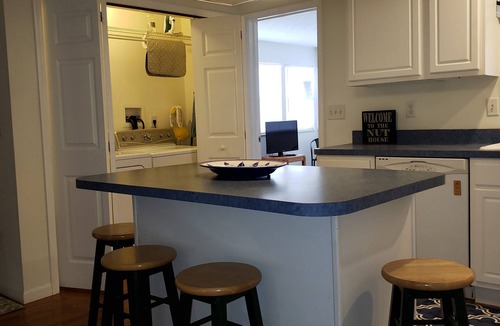 Teays Valley Condo | Located Mid Way between Charleston and Huntington WV, right off I-64.