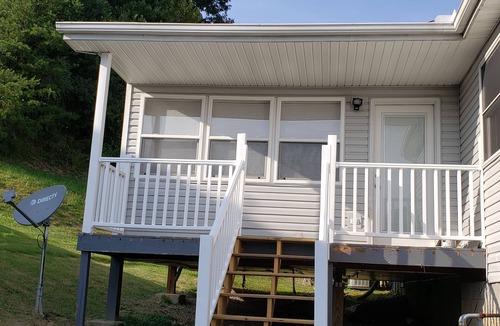 Teays Valley Condo | Located Mid Way between Charleston and Huntington WV, right off I-64.