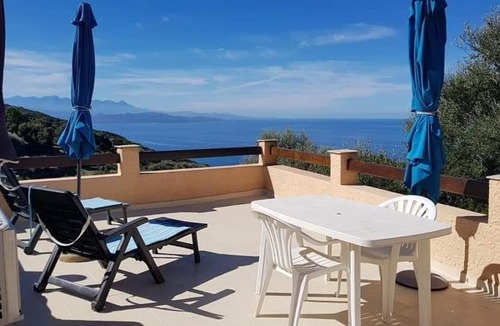 Chine Apartment | Location cap corse
