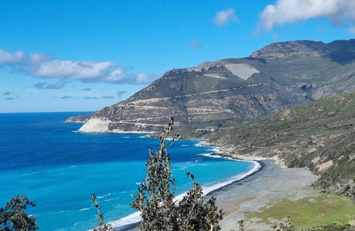 Chine Apartment | Location cap corse