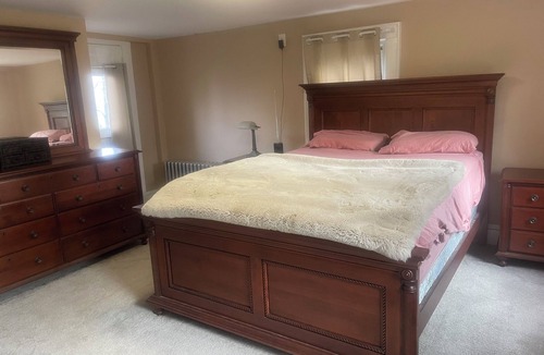 South Walpole House | Location, Location, Location! .9 mile walk to World Cup/Gillette Stadium.