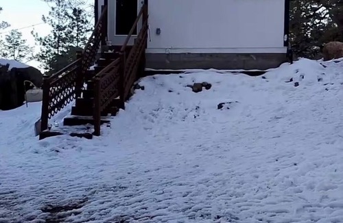 Kingman Cabin | Lofty Leisure Cabin- in a serene location perfect for a relaxing getaway