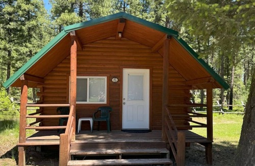 Grantsdale Cabin | Log Cabin Retreat in the Montana Wilderness