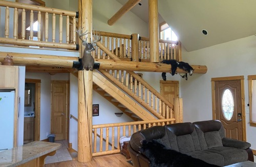 Star Valley Ranch House | Log home in the Mountains