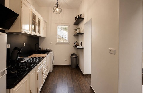 Bastia Apartment | Logement jardin privatif - Bastia sud - close to shops - 5 minutes from the beach