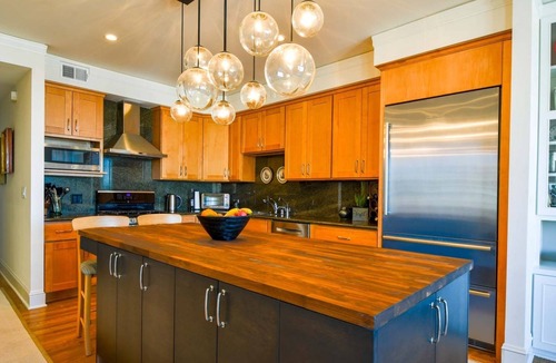 Pacific Heights Condo | LONG TERM 2 BR/2 BA EXECUTIVE VIEW FURNISHED RENTAL
