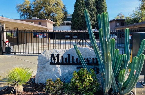 Visalia Apartment | Longer Stay for Travelers Blocks from Hospital and Downtown Security Gates