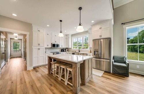 Clarkson House | Lot 13 Luxury Lake Getaway | Sleeps 12