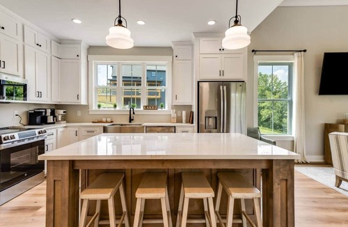 Clarkson House | Lot 13 Luxury Lake Getaway | Sleeps 12