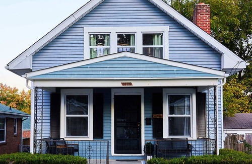 Louisville House | Louisville, Kentucky Derby 2024, Bourbon Trail, Living Loud, Bourbon and Beyond