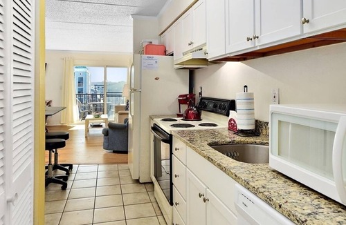 Midtown Ocean City Condo | Lovely 1-bedroom condo with free WiFi, cute coastal decor, and an outdoor pool located midtown and just steps to the beach!
