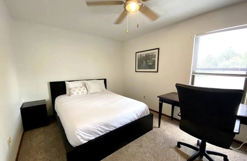 Dayton House | Lovely 3 Bedroom Condo in Centerville!