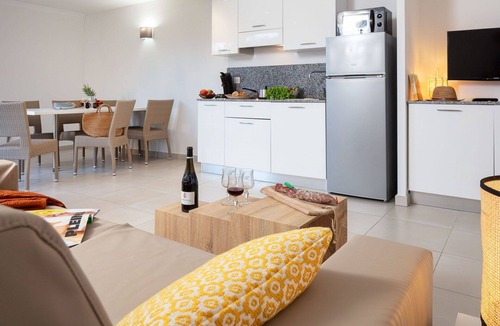 Santa-Lucia-di-Moriani Apartment | Lovely apartment for 6 guests with internet, A/C, pool, TV, balcony and pets allowed