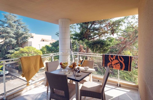 Santa-Lucia-di-Moriani Apartment | Lovely apartment for 4 people with pool, A/C, internet, TV and pets allowed