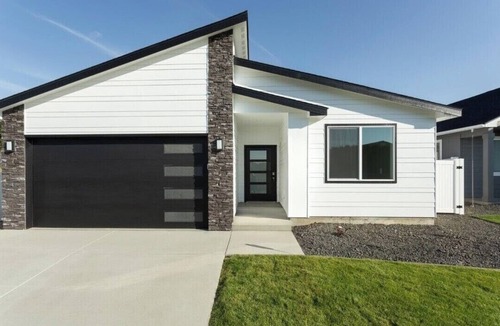 Spokane Valley House | Lovely modern 3-bedroom house with AC in enjoyable Spokane neighborhood