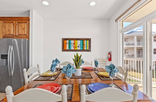 St. George Condo | LP 1806, 3 BD with an Indoor Fireplace, Old School Arcade Machine, and Resort Access