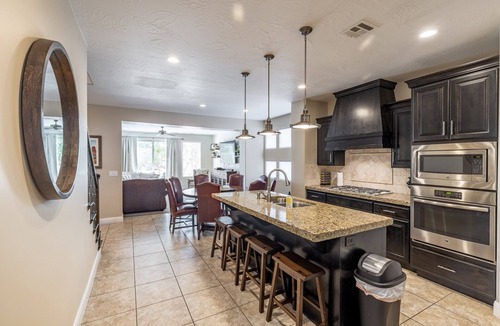 St. George Villa | Luxe 5BR Sleeps 14 - Private Hot Tub & Fire Pit