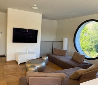 Lecci Villa | luxe et sérénité
