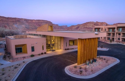 Moab Condo | Luxurious 2-bedroom condo with AC in marvelous Moab