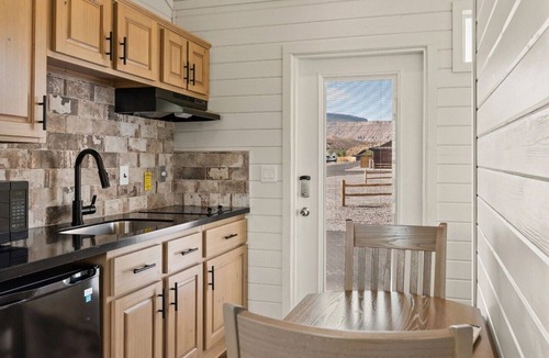 Virgin Cabin | Luxurious and spacious near Zion National Park
