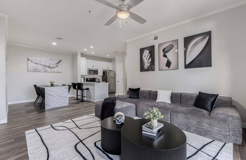 McDowell Mountain Apartments Apartment | Luxury 2-bedroom Condo with AC in lovely Scottsdale