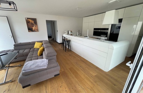 Casamozza House | Luxury 5-bedroom villa Mountain view 5 minutes from the beach