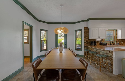 Greenwood House | Luxury 5BR Sleeps 24, Dome, Pool, Sauna,Pets