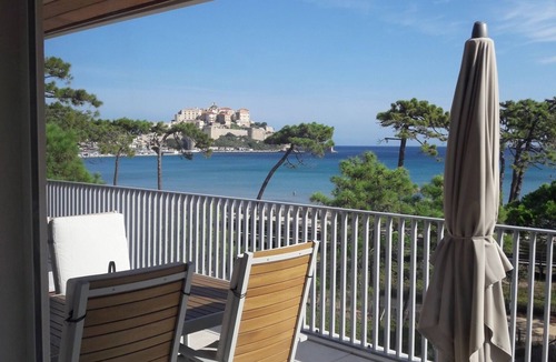 Calvi Apartment | Luxury apartment, 50 m from the beach, exceptional view, large terrace