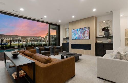 St. George House | Luxury Beachside